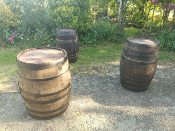 Tonneaux barriques bois / manges debout – Image 7