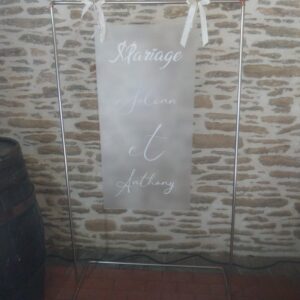 IMG_20250711_185254 Chevalet en Cuivre support panneau de bienvenue - (plexi en option)