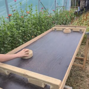 Hokey sur table – jeu en bois Hokey sur table - jeu en bois